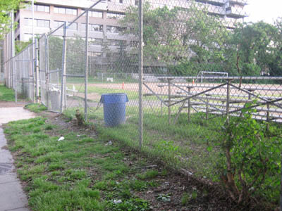 Photo of "prison yard" architecture